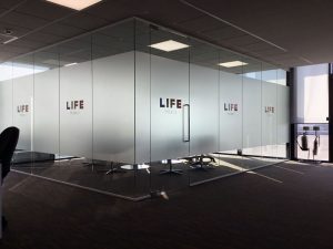 Life Mobile Glass Office